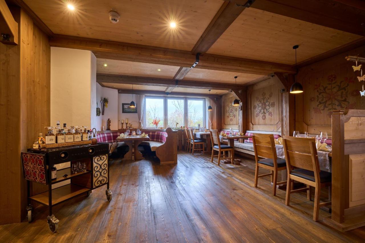 Hotel Nesselwanger Hof Екстериор снимка