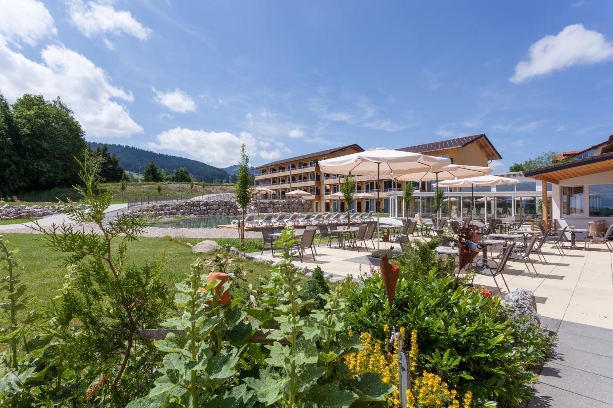 Hotel Nesselwanger Hof Екстериор снимка