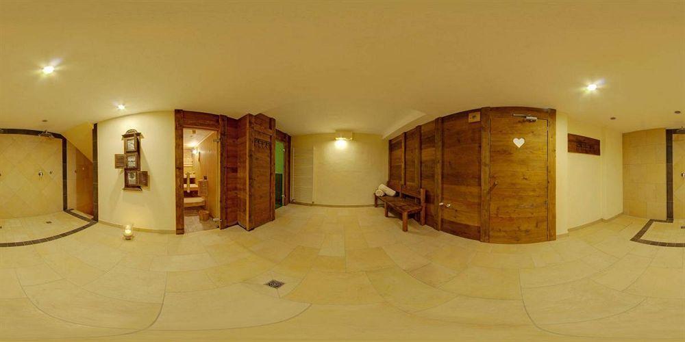 Hotel Nesselwanger Hof Екстериор снимка