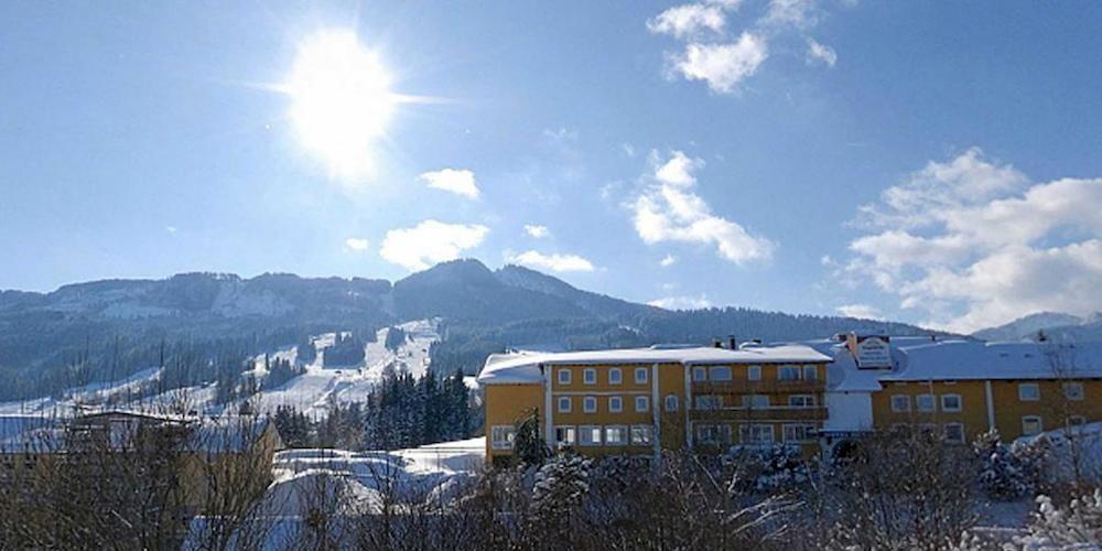 Hotel Nesselwanger Hof Екстериор снимка