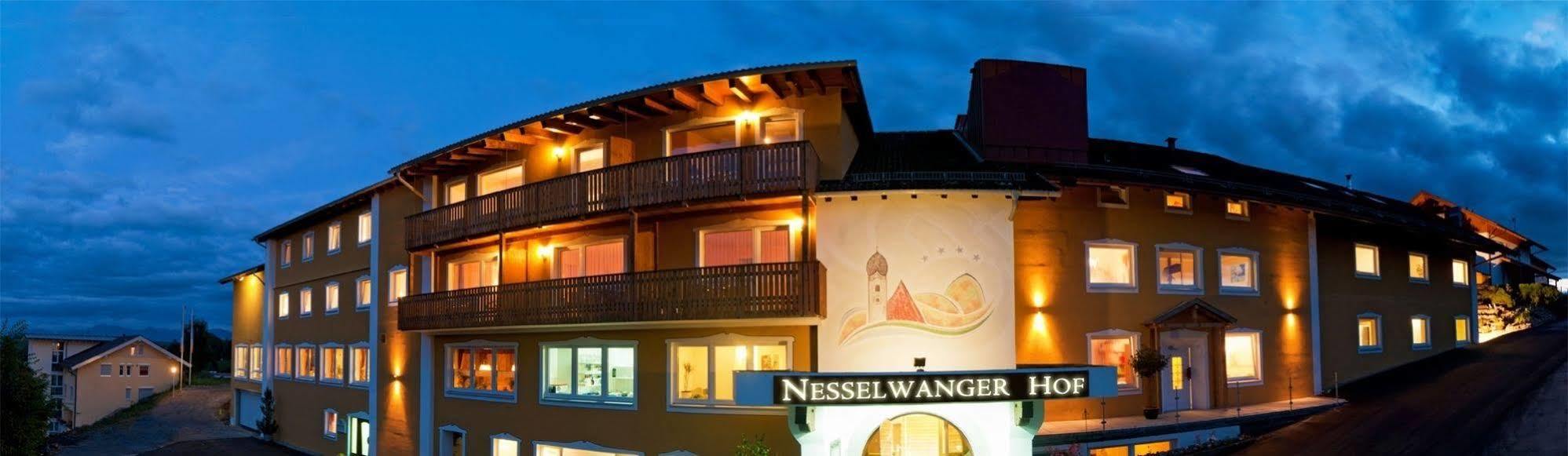 Hotel Nesselwanger Hof Екстериор снимка